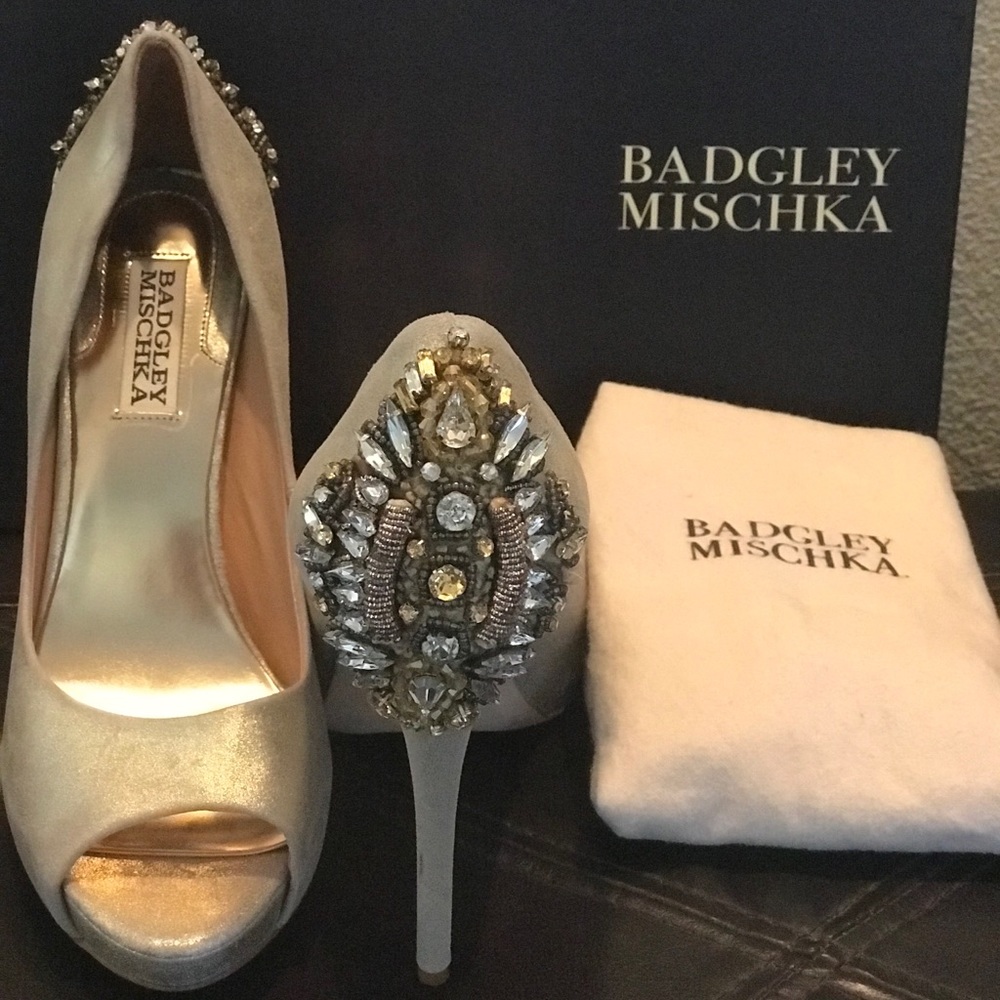 Badgley Mischka Gold Dree Crystal Back Open Toe